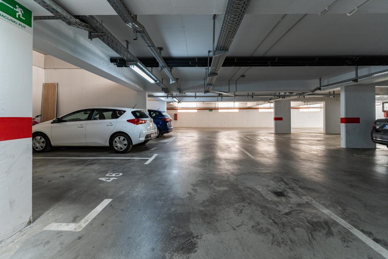 City Lux Apartment 1- With Garage And Balcony Zadar Exterior foto